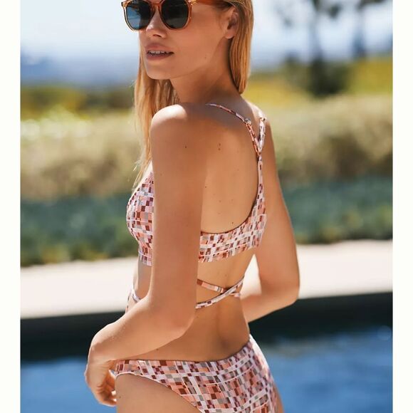 NWT L Space Kristen Tie Bikini Top - Picture 6 of 10